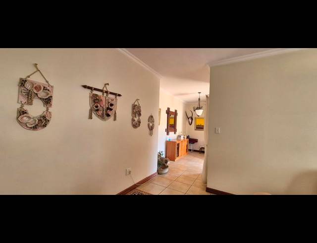 3 BEDROOM HOUSE FOR SALE IN MIDFIELD ESTATE